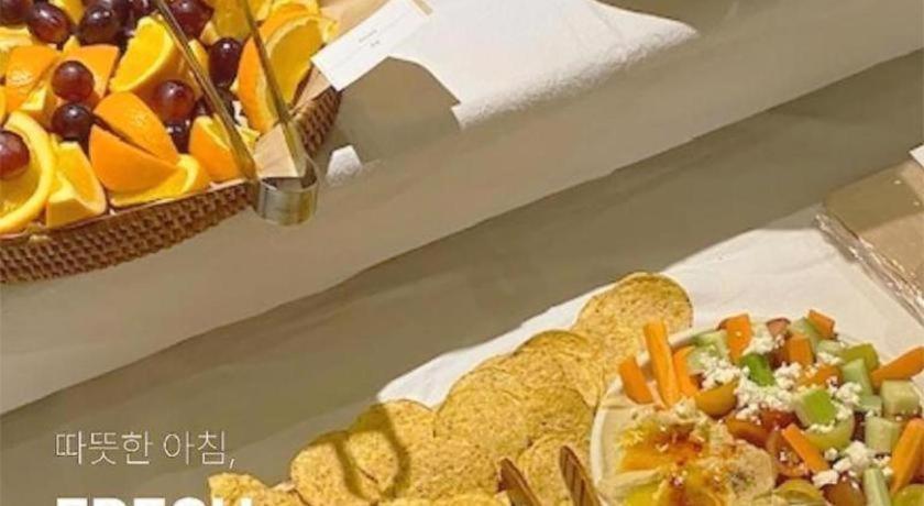 Jeonju Yeonghwa Hotel Eksteriør bilde