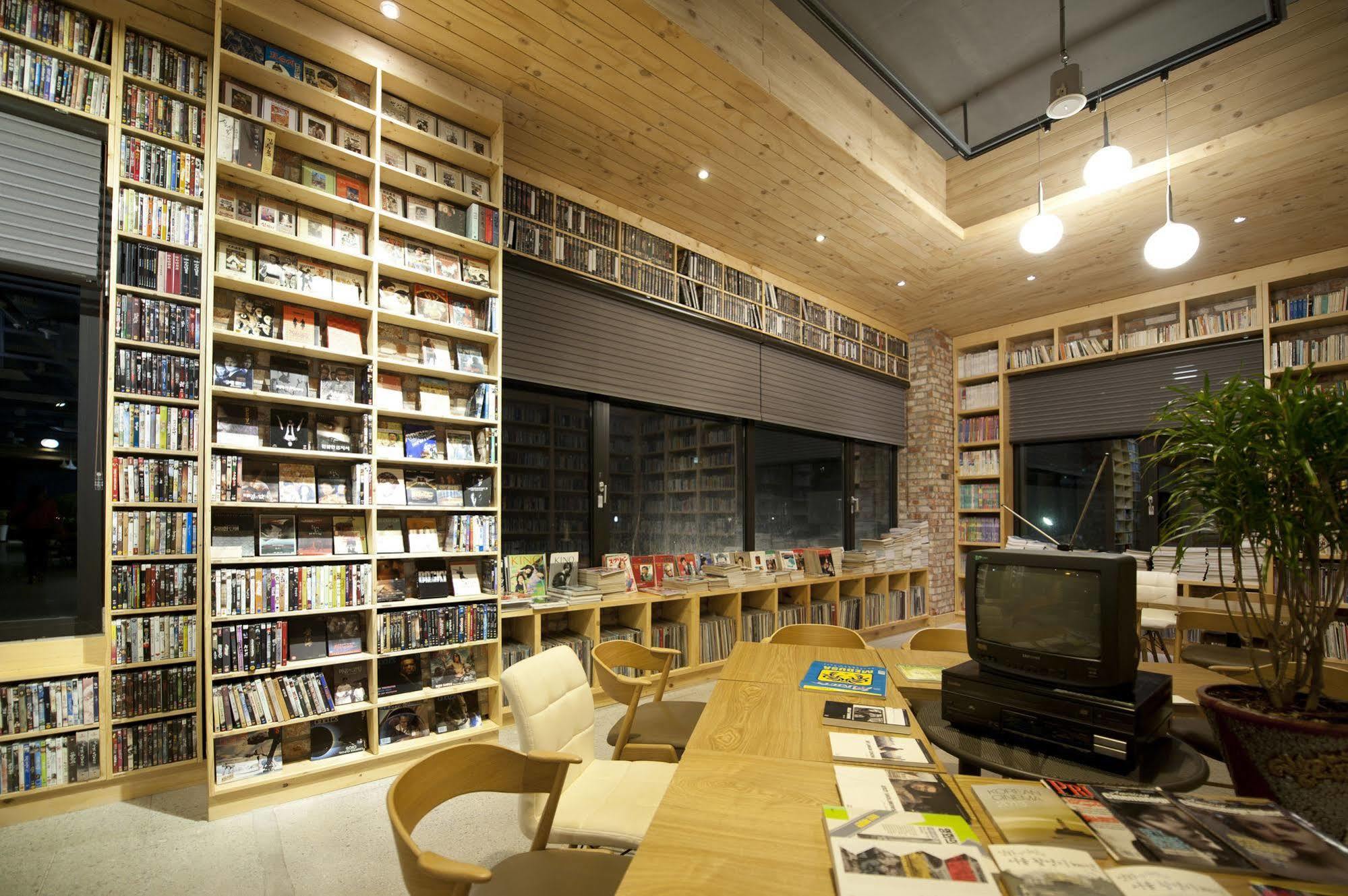 Jeonju Yeonghwa Hotel Eksteriør bilde